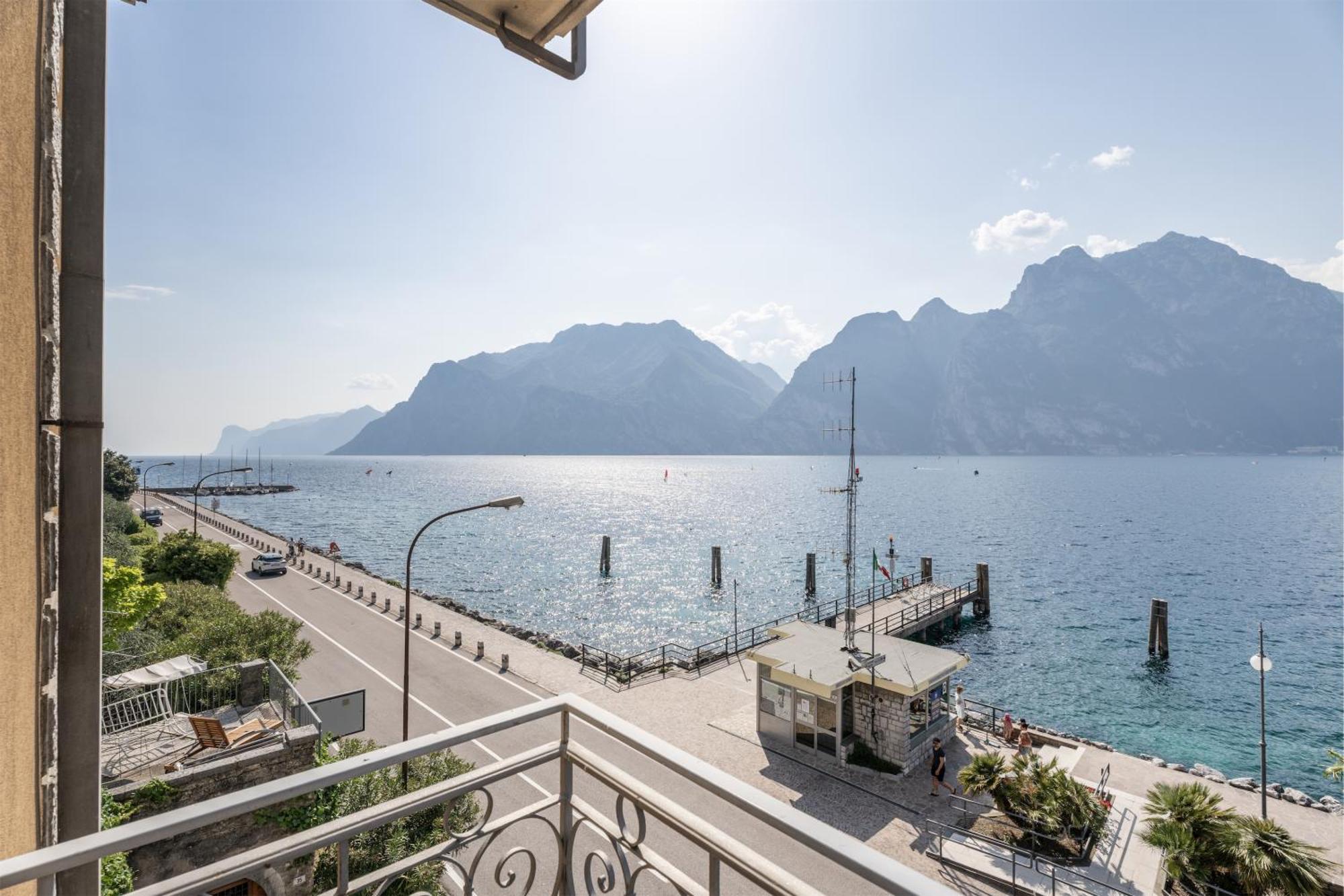 Lake Sensation - Garda Lake View Torbole Sul Garda Exterior foto